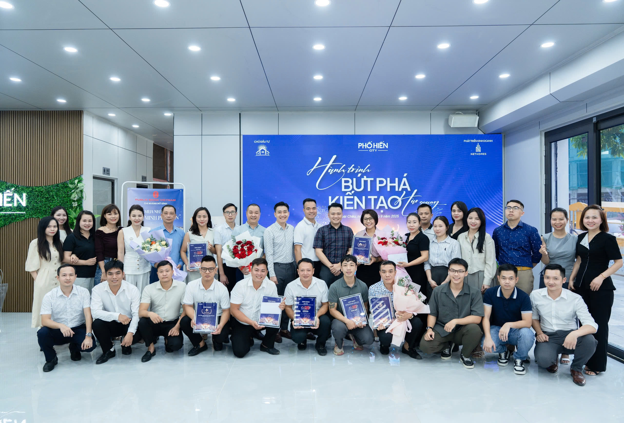 HÀNH TRÌNH BỨT PHÁ – KIẾN TẠO HÀO QUANG